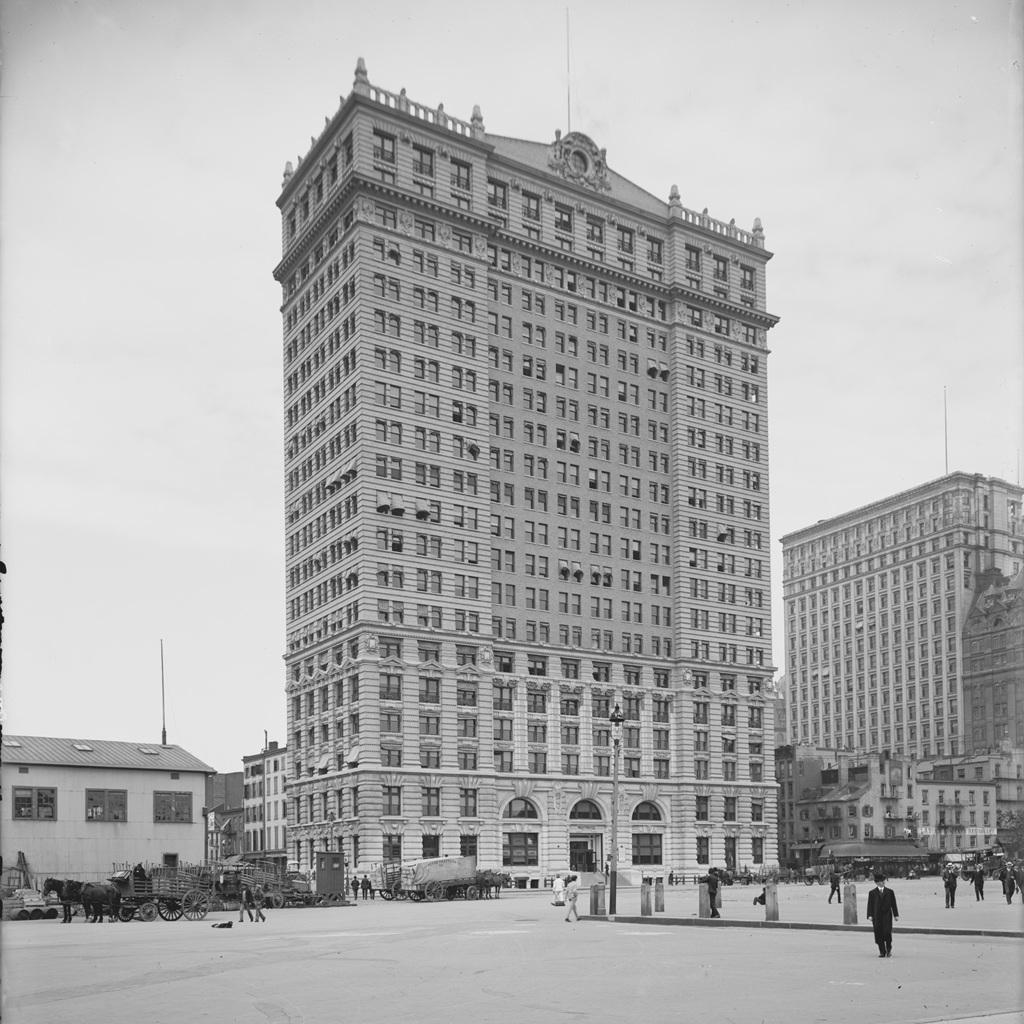 The Whitehall Building, NYC in 1904