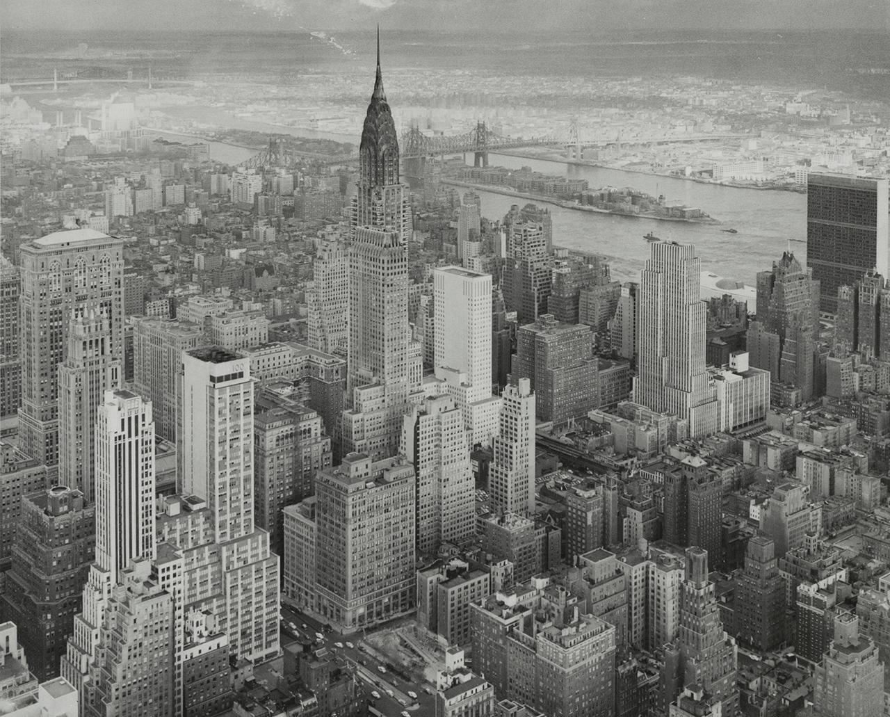 W1280 1.1952 Aerial View Of Midtown Manhattan 11304x9104 