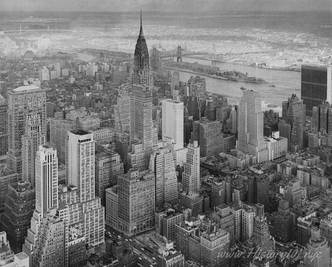 Aerial view of Midtown Manhattan - NYC in 1952