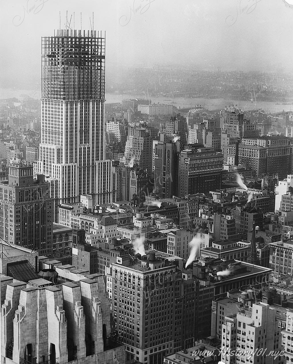 Watermark 1024 1.1931 RETOUCHED Empire State Building Almost Complete 3516x4366 